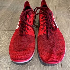 NIKE Mens Red Free RN Flyknit - NWOT